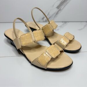 Covington Tan Sandals with Croc-Embossed Straps Size 7